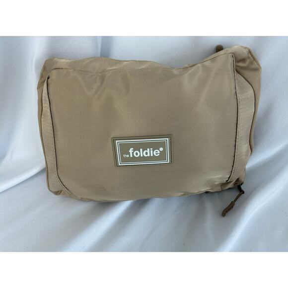 The Foldie Travel Bag Tan Lg 40L Weekender Exandable Foldable Carry On - Picture 2 of 13